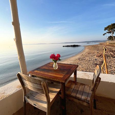 Hotel Lido Beach Hyeres Bagian luar foto