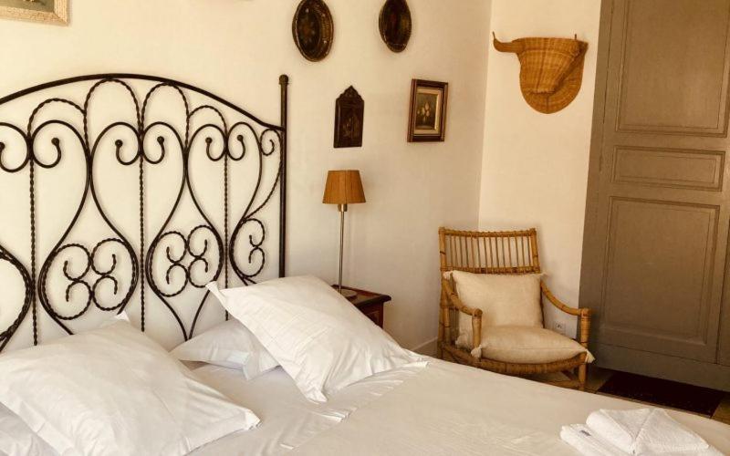 Hotel Lido Beach Hyeres Bagian luar foto