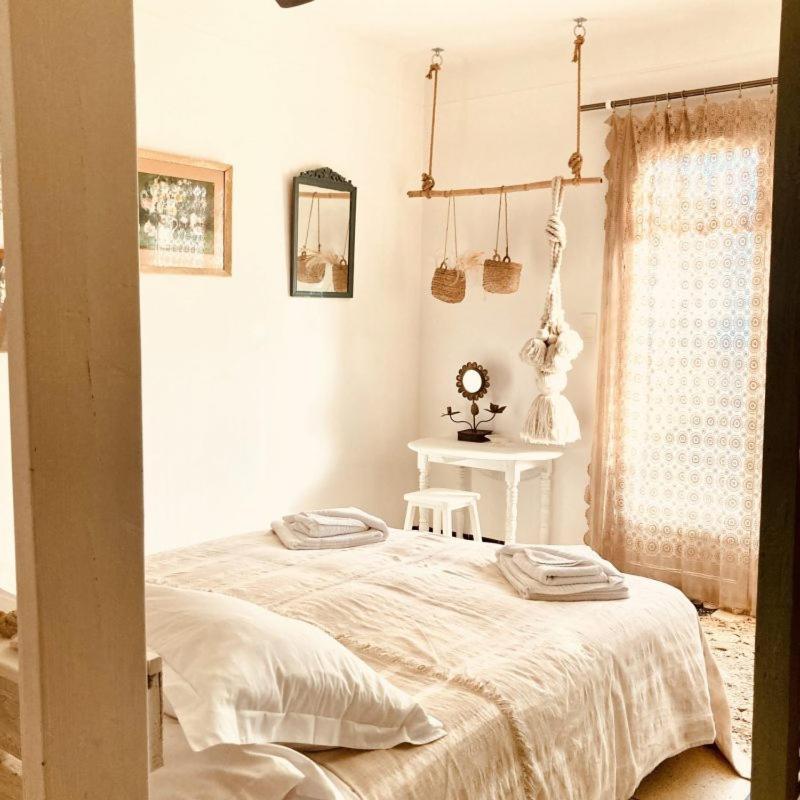 Hotel Lido Beach Hyeres Bagian luar foto