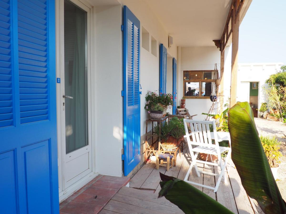 Hotel Lido Beach Hyeres Bagian luar foto
